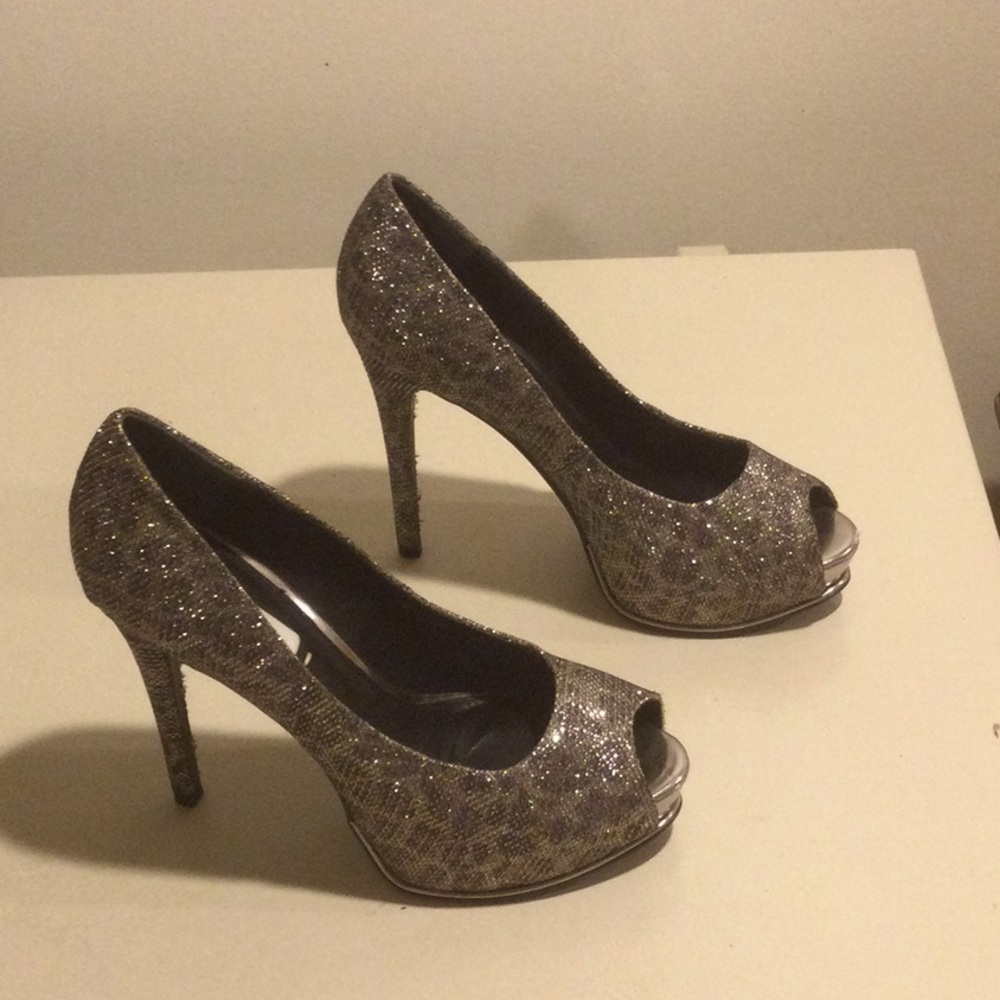 Guess High heeled open toe dress shoes